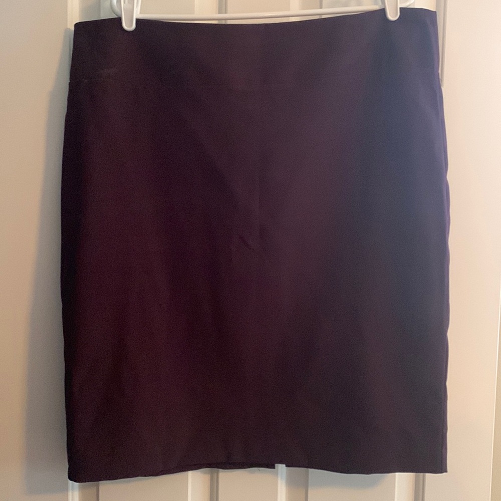 Alfani 16W deep purple pencil skirt